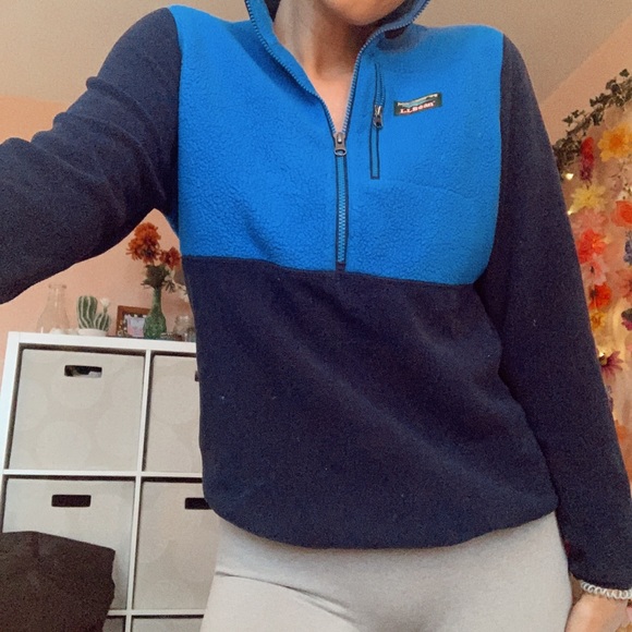 L.L. Bean Block Colored Quarter Zip! - Picture 2 of 3